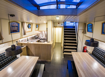 „Willkommen an Bord“ in Harlingen der Luxus Elbrich zu sechs genussvollen Segeltagen im Weltnaturerbe Wattenmeer und/oder auf dem IJsselmeer 