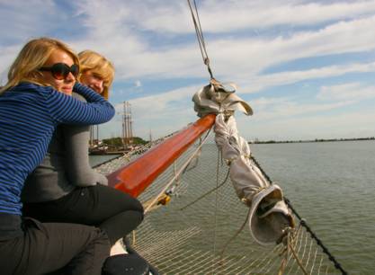 Am Fronleichnamwochenende mit einem Segelschiff ab Harlingen auf dem IJsselmeer oder Wattenmeer segeln