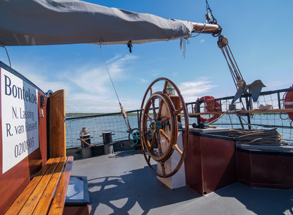 Ostern 2024 segeln IJsselmeer oder Wattenmeer 'Nur für Alleinreisende' auf dem Segelschiff Bontekoe ab Enkhuizen: Ausgebucht