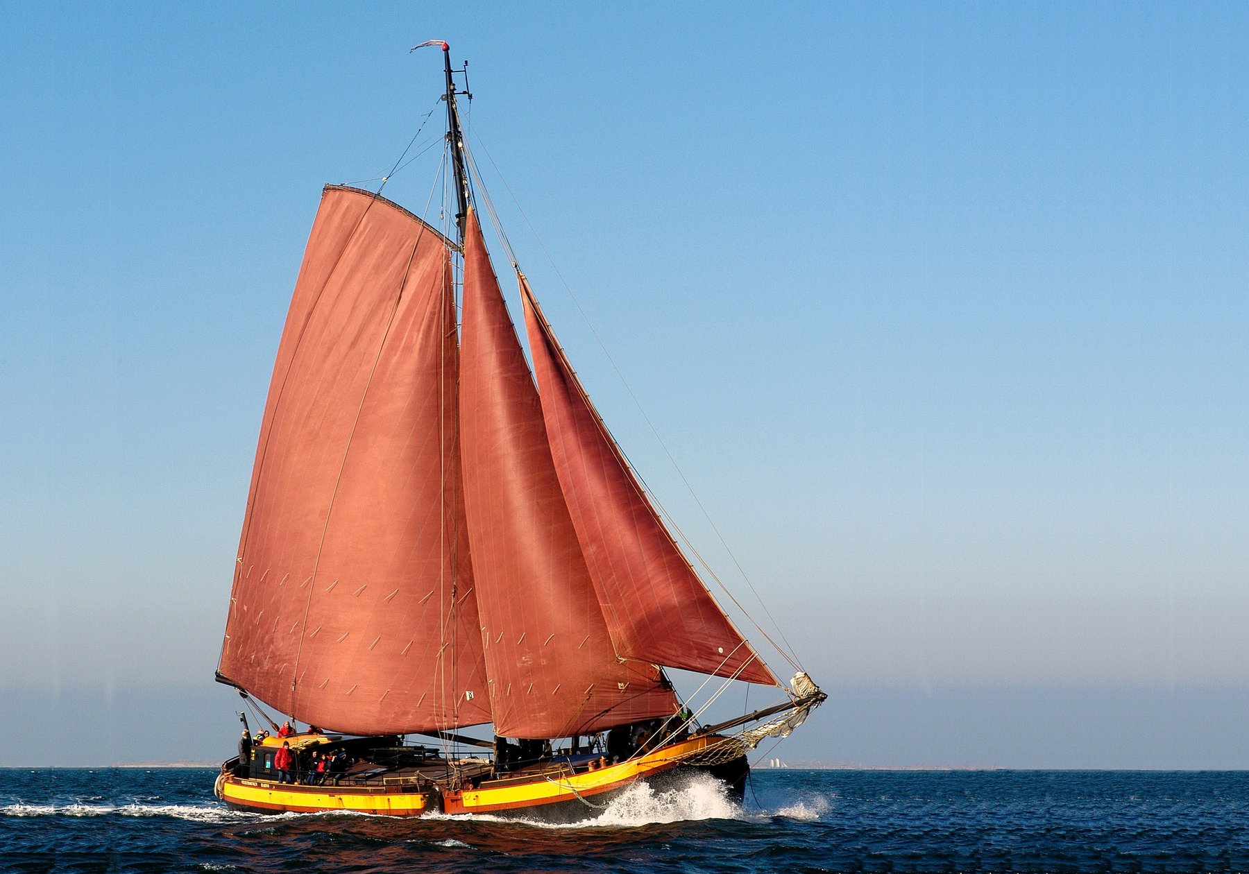 Ein Wochenende mit dem Segelschiff Vertrouwen ab Harlingen auf dem IJsselmeer oder Wattenmeer segeln